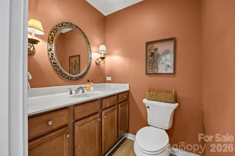 2 Five Oaks Lane Lake Wylie SC 29710