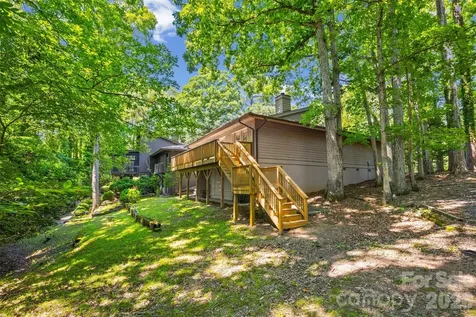 2 Five Oaks Lane Lake Wylie SC 29710