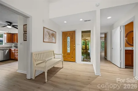 2 Five Oaks Lane Lake Wylie SC 29710