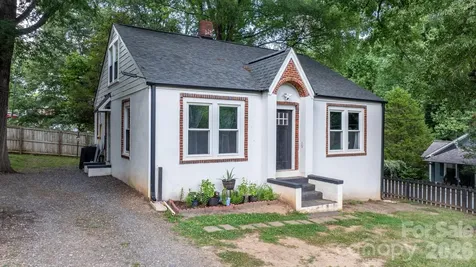 331 5th Avenue SE Hickory NC 28602