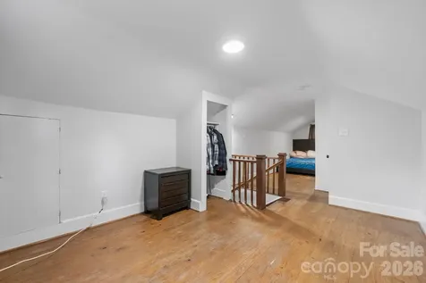 331 5th Avenue SE Hickory NC 28602