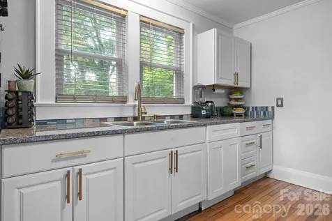 331 5th Avenue SE Hickory NC 28602