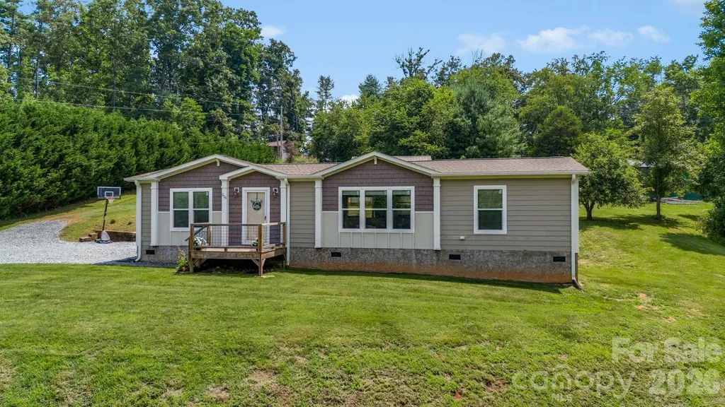 256 Phillips Valley Road Mars Hill NC 28754
