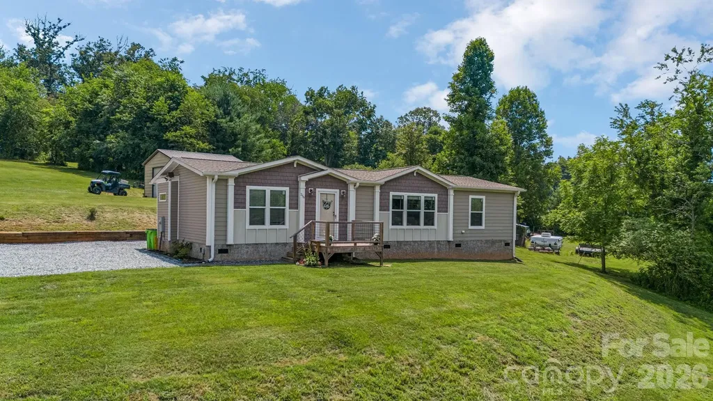 256 Phillips Valley Road Mars Hill NC 28754