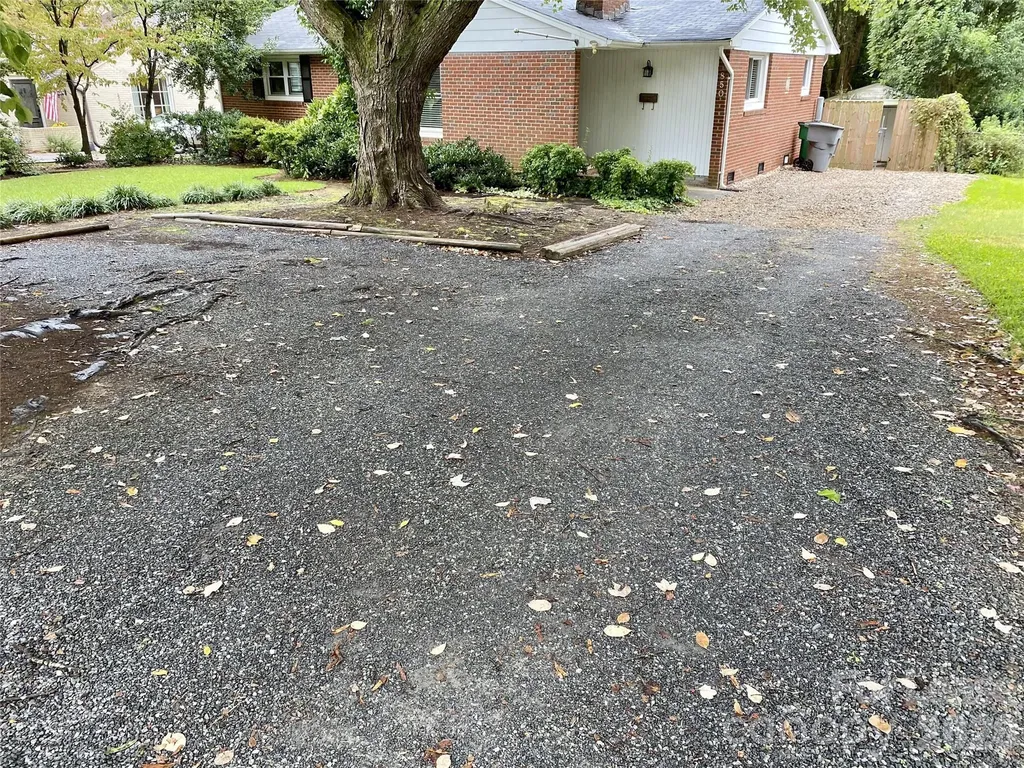 850 Montford Drive Charlotte NC 28209