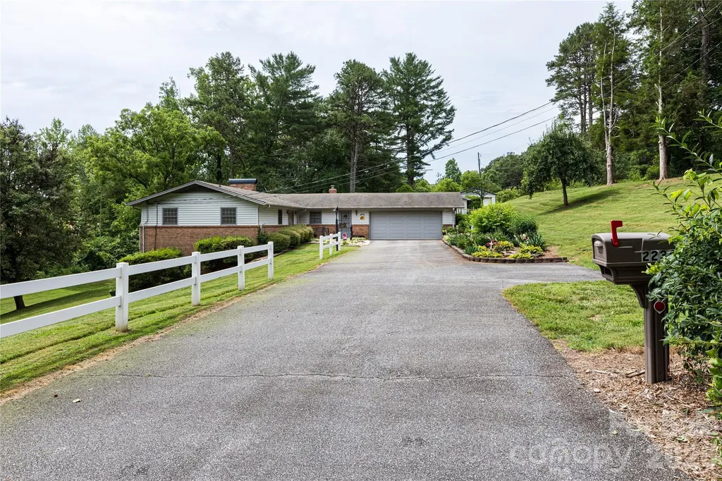 2234 Kool Park Road NE Hickory NC 28601