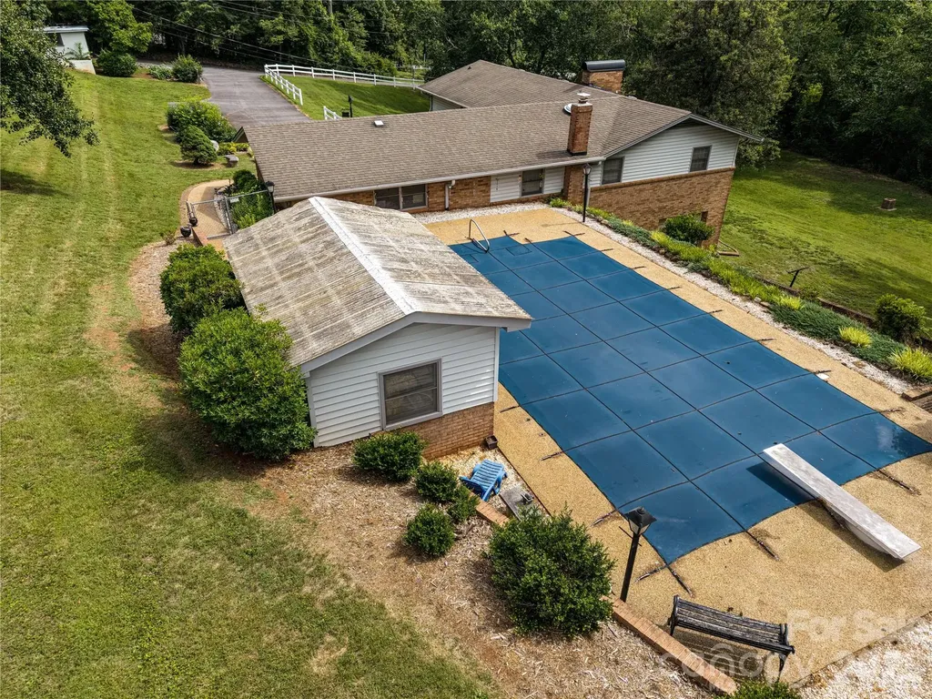 2234 Kool Park Road NE Hickory NC 28601