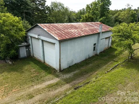2234 Kool Park Road NE Hickory NC 28601