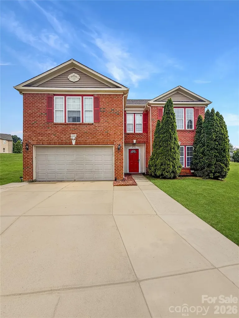 336 Farm Springs Drive Mount Holly NC 28120