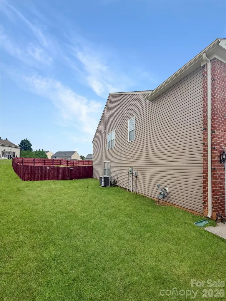 336 Farm Springs Drive Mount Holly NC 28120