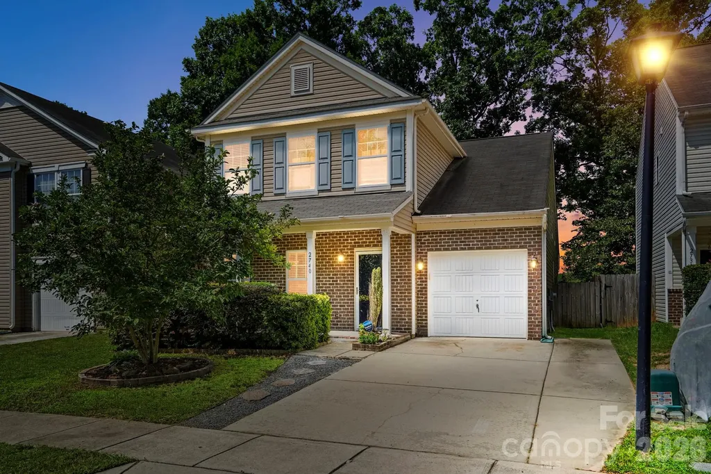 2740 Bramble Ridge Court Charlotte NC 28215