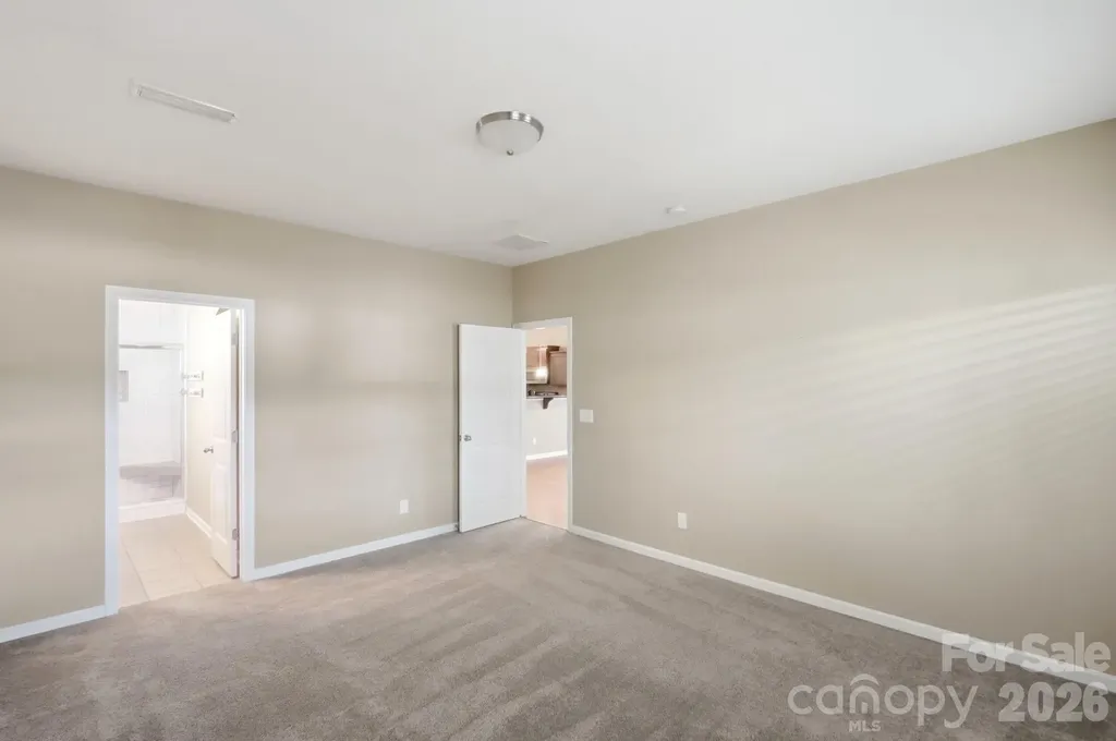 2740 Bramble Ridge Court Charlotte NC 28215
