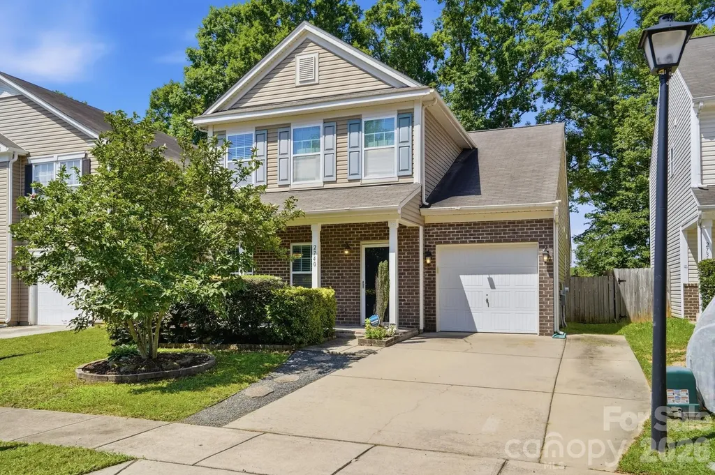 2740 Bramble Ridge Court Charlotte NC 28215