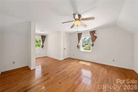 847 N Lakeside Drive Hendersonville NC 28739