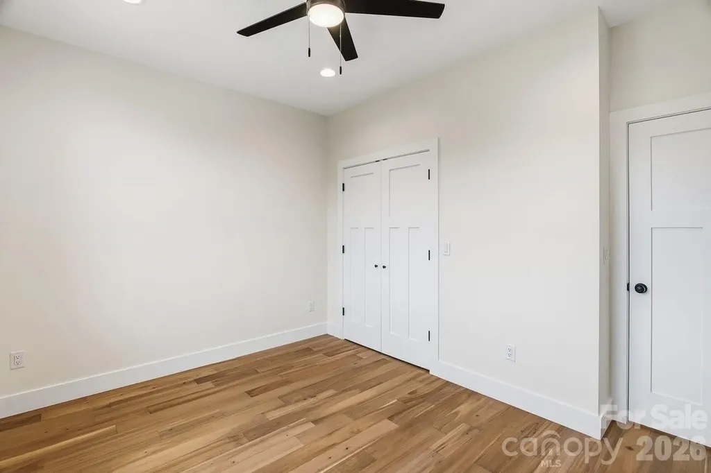 49 Grace Court Mars Hill NC 28754