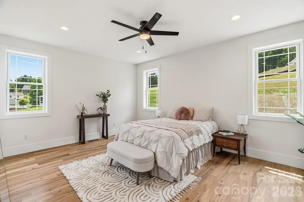 49 Grace Court Mars Hill NC 28754