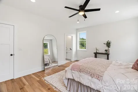 49 Grace Court Mars Hill NC 28754
