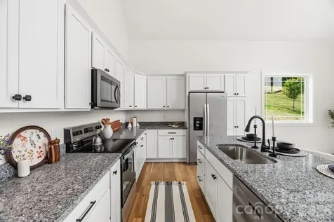 49 Grace Court Mars Hill NC 28754