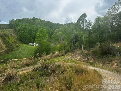 00 Mcpeters Lane Burnsville NC 28714