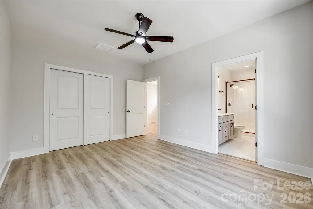 3418 Peligreni Street Charlotte NC 28208