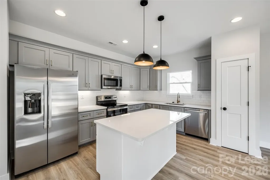 3418 Peligreni Street Charlotte NC 28208