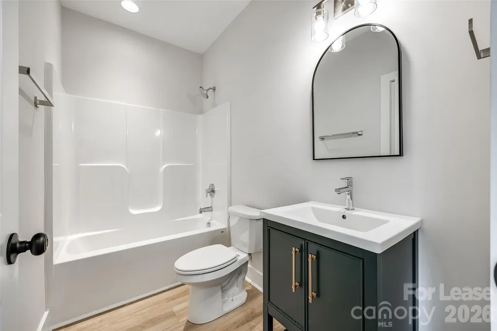 3418 Peligreni Street Charlotte NC 28208