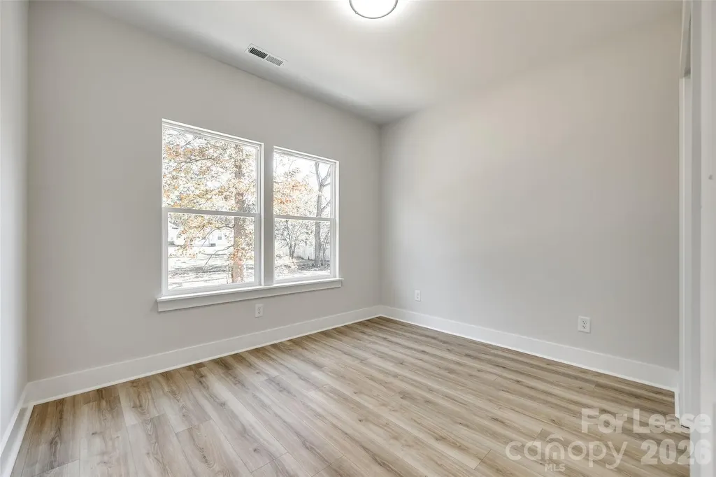3418 Peligreni Street Charlotte NC 28208