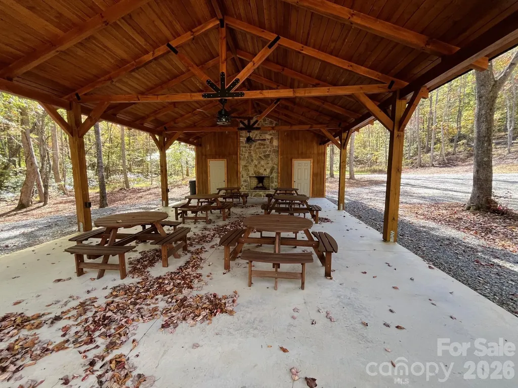 V/l Heartwood Drive Marion NC 28752