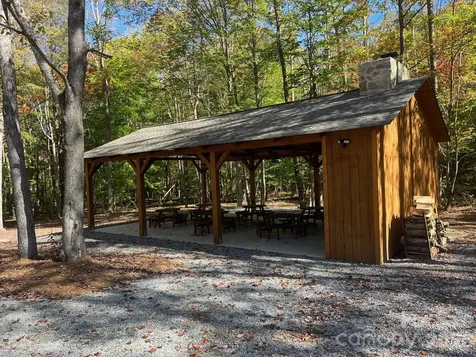 V/l Heartwood Drive Marion NC 28752