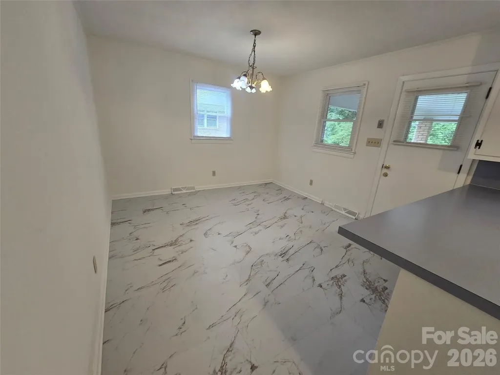 609 Hawthorn Avenue Albemarle NC 28001