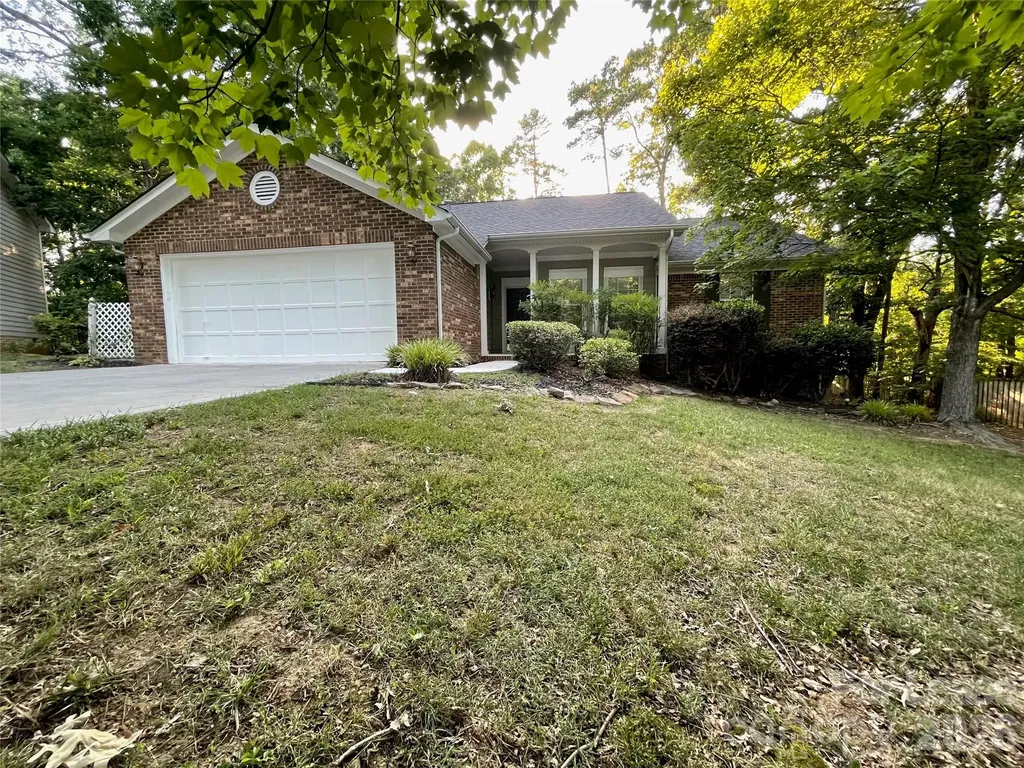 8307 Belstead Brook Court Charlotte NC 28216