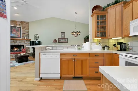 2641 Connestee Trail Brevard NC 28712