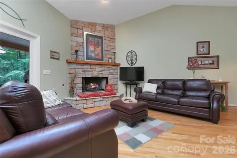 2641 Connestee Trail Brevard NC 28712