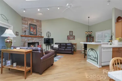 2641 Connestee Trail Brevard NC 28712