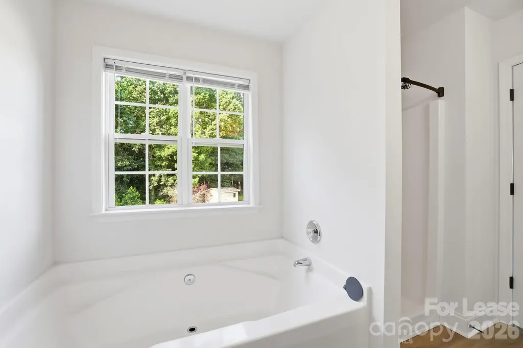 512 Bearbrook Lane Gastonia NC 28052