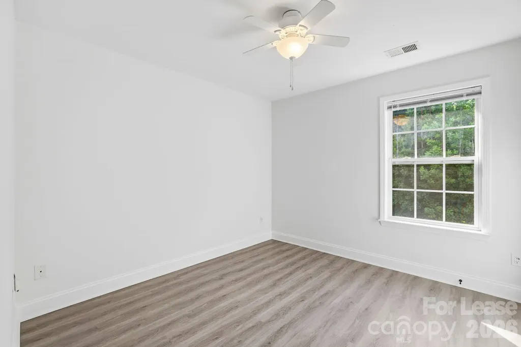 512 Bearbrook Lane Gastonia NC 28052
