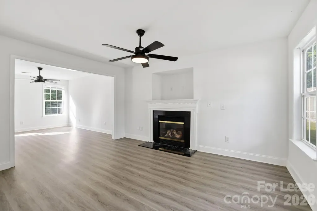 512 Bearbrook Lane Gastonia NC 28052
