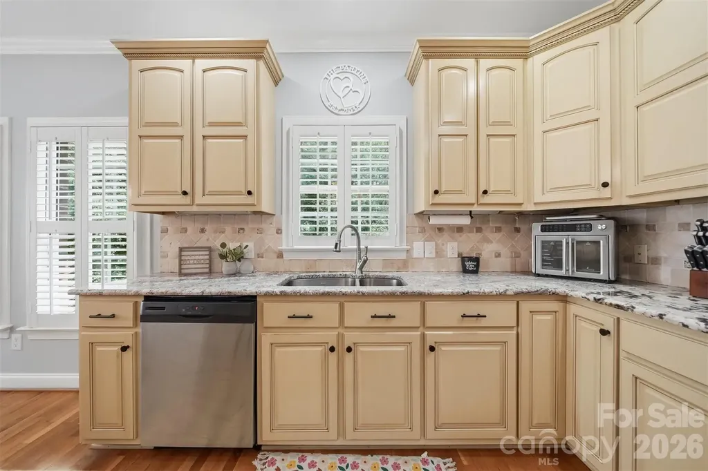 1753 30th Avenue Drive NE Hickory NC 28601