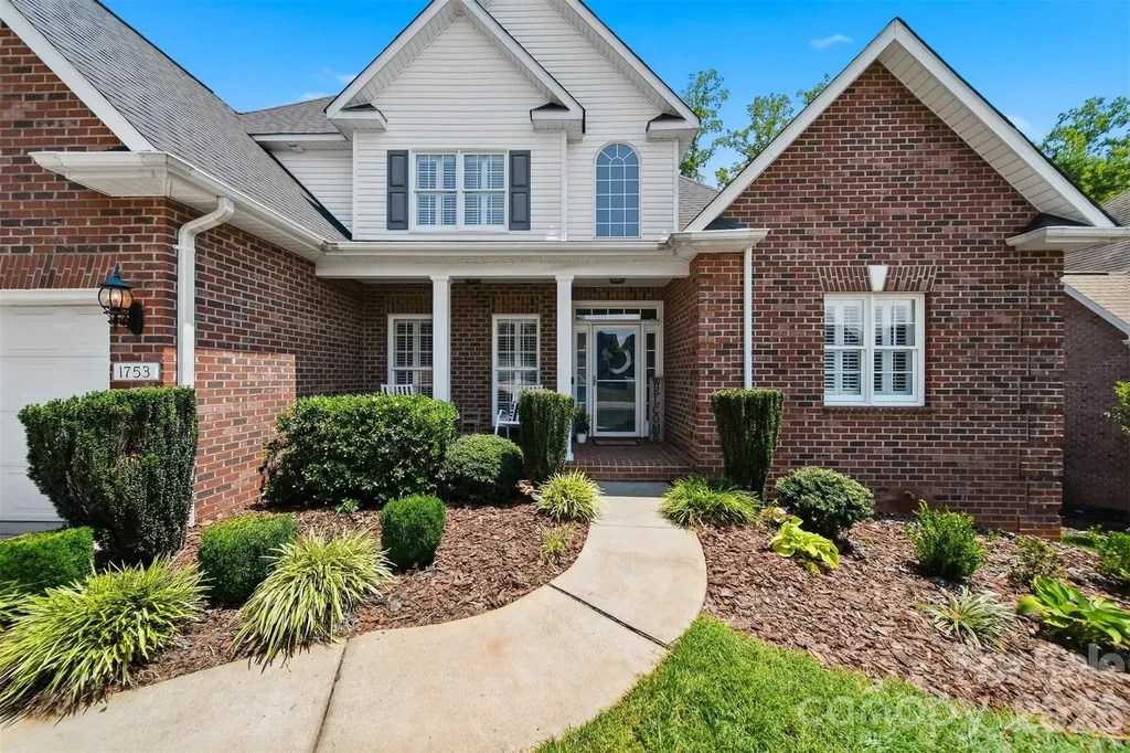 1753 30th Avenue Drive NE Hickory NC 28601