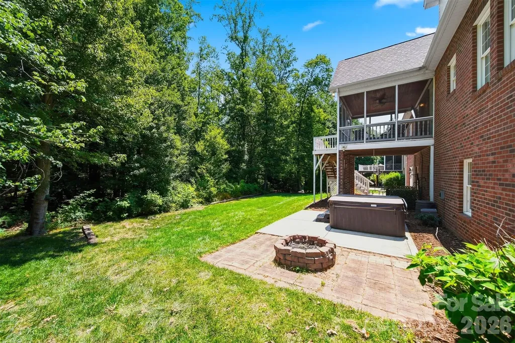 1753 30th Avenue Drive NE Hickory NC 28601