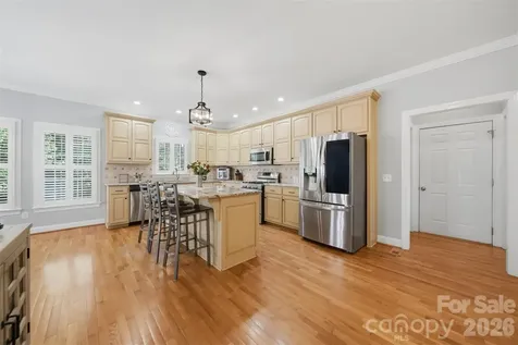 1753 30th Avenue Drive NE Hickory NC 28601