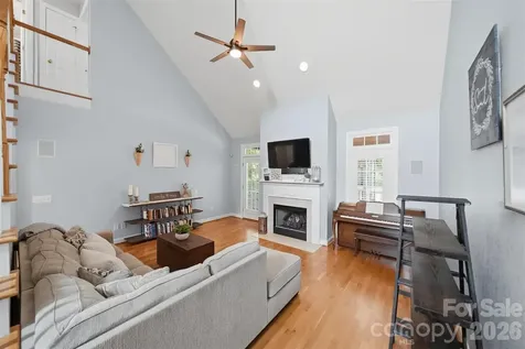1753 30th Avenue Drive NE Hickory NC 28601