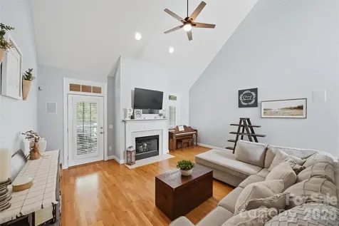 1753 30th Avenue Drive NE Hickory NC 28601