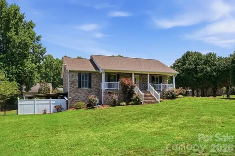 107 Brendle Lane Troutman NC 28166