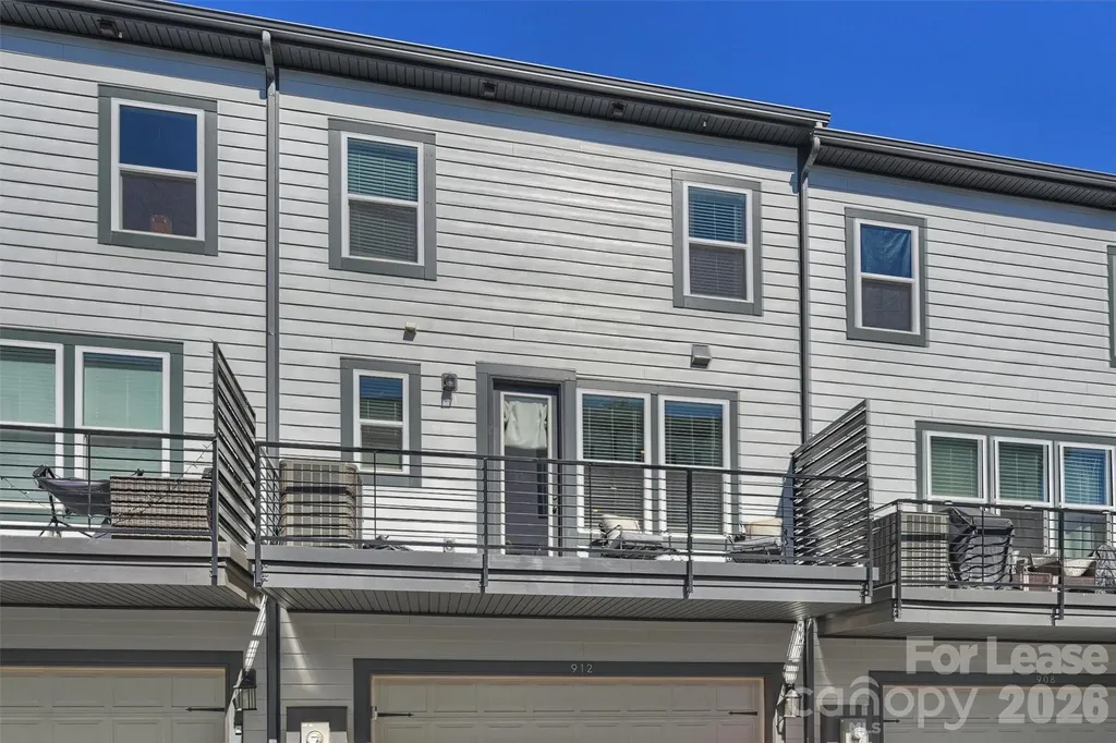 912 Mary Max Drive Davidson NC 28036