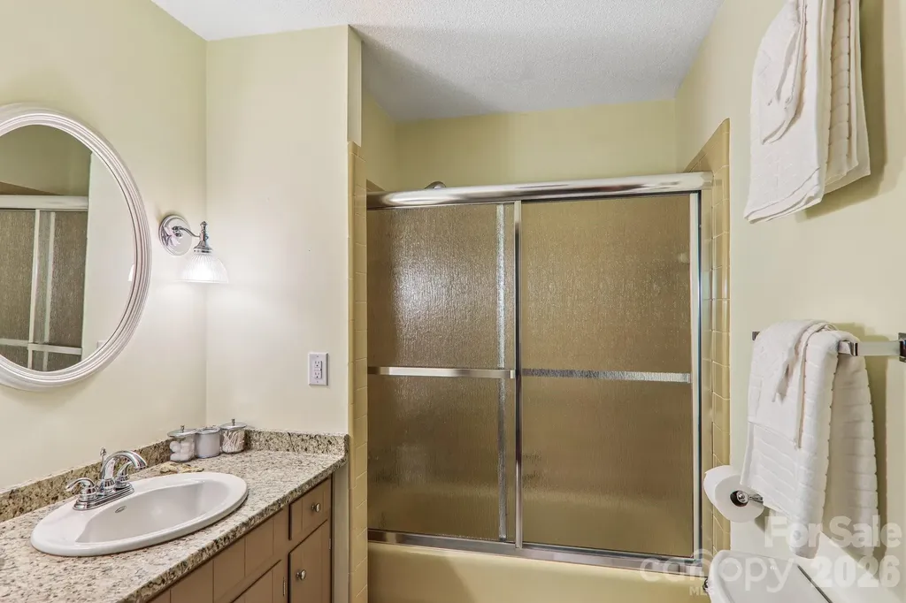 57 Chateau Lane Waynesville NC 28786