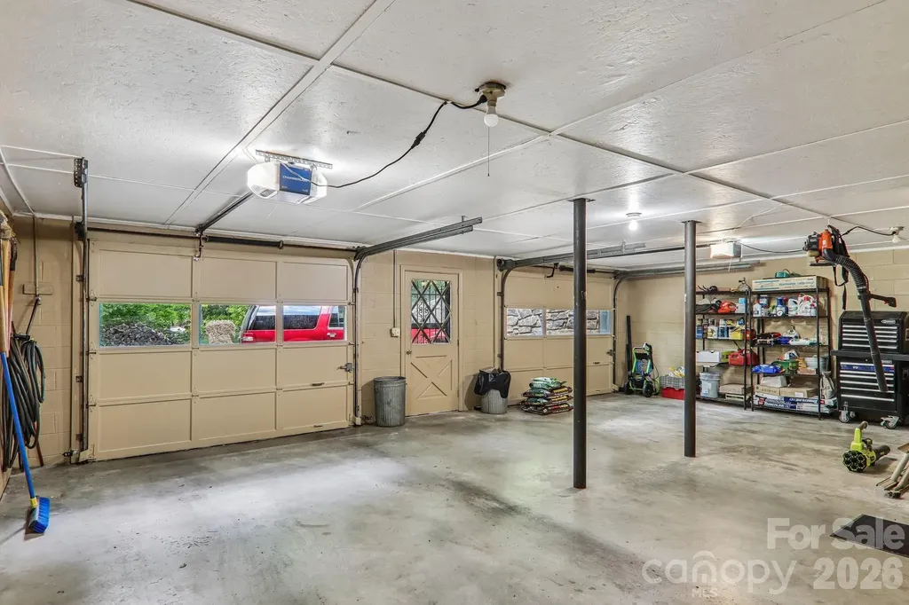 57 Chateau Lane Waynesville NC 28786