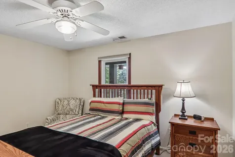 57 Chateau Lane Waynesville NC 28786