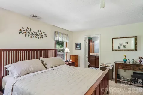 57 Chateau Lane Waynesville NC 28786