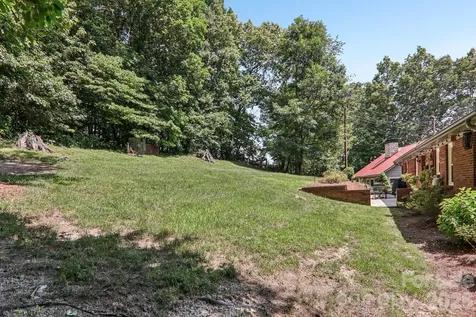 57 Chateau Lane Waynesville NC 28786